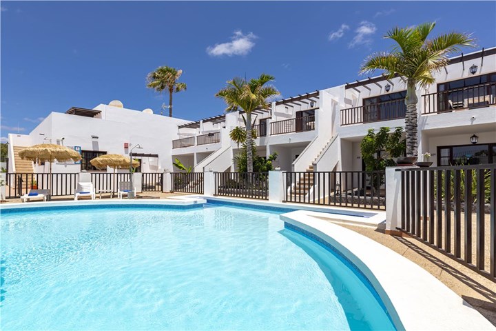 Las Lilas Apartments - Adults Only, Puerto del Carmen, Lanzarote, Spain ...