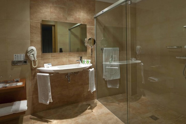 Ac Hotel Carlton Madrid By Marriott Madrid City Spain Emirates Holidays