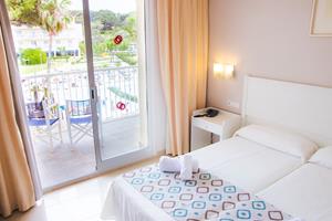 Club Hotel Aguamarina Arenal Den Castell Menorca Spain - 