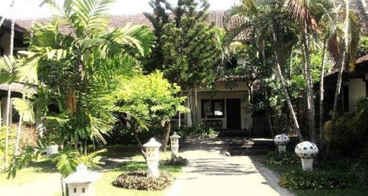 Legian Paradiso Hotel