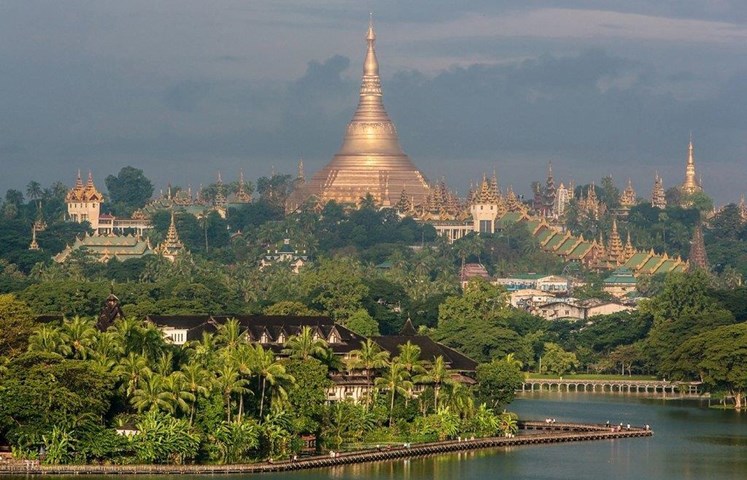 The Kandawgyi Palace Hotel Yangon Myanmar Emirates Holidays
