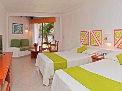 Blue Bay Club Los Angeles Locos Hotel, Tenacatita - dnata Travel