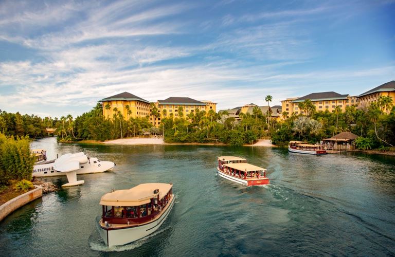 Loews Royal Pacific Resort at Universal Orlando, Orlando Intl Drive, Florida, USA, 11