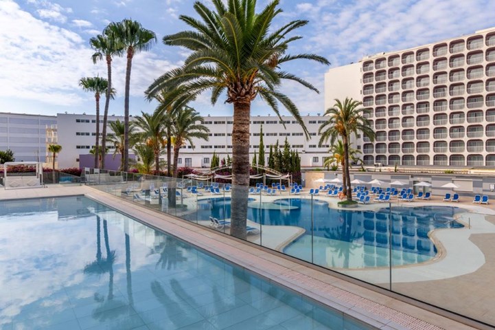 Samos Hotel, Magaluf, Majorca, Spain | Travel Republic