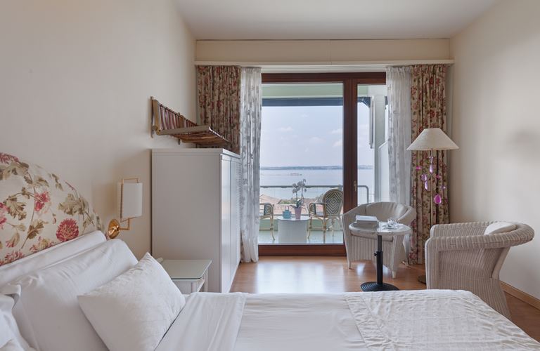 Hotel Olivi Spa & Natural Wellness, Sirmione, Lake Garda, Italy, 2
