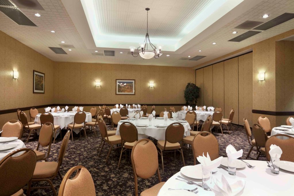 Embassy Suites by Hilton Temecula Valley Wine Country