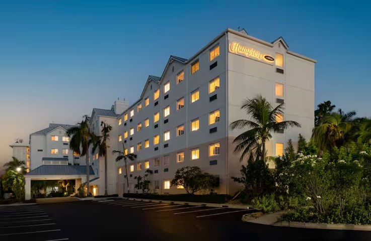 Comfort Suites Cayman Grand Cayman Grand Cayman Cayman Islands