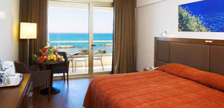 Golden Bay Beach Hotel, Larnaca Bay, Larnaca, Cyprus, 32