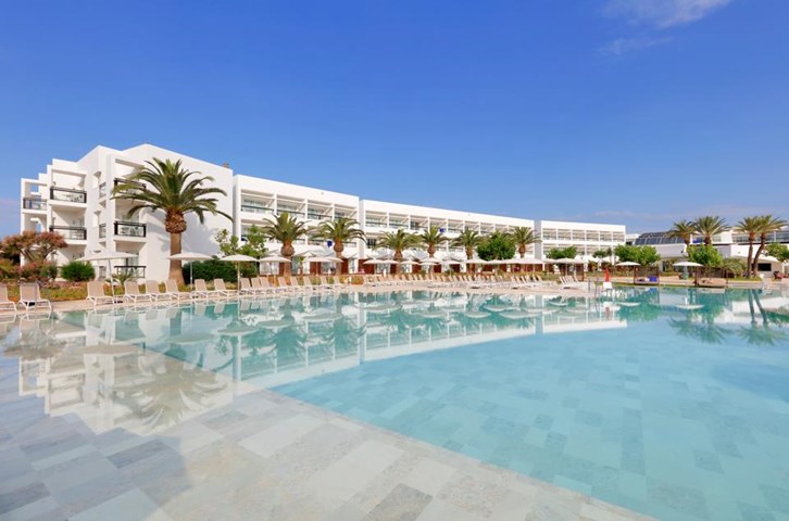 Grand Palladium Palace Ibiza Resort And Spa, Playa d'en ...