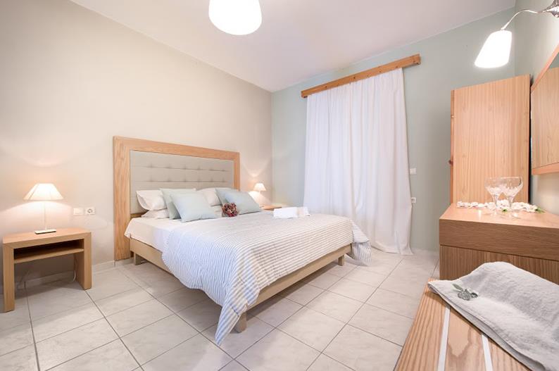 plessas palace hotel zante