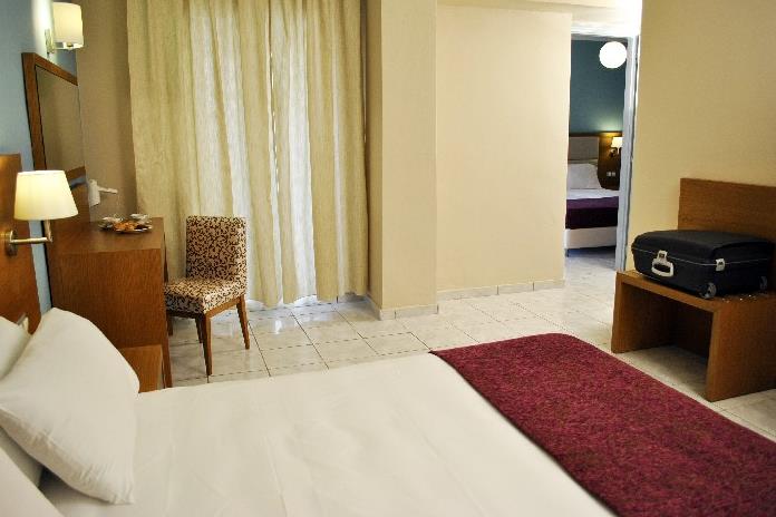 plessas palace hotel zante