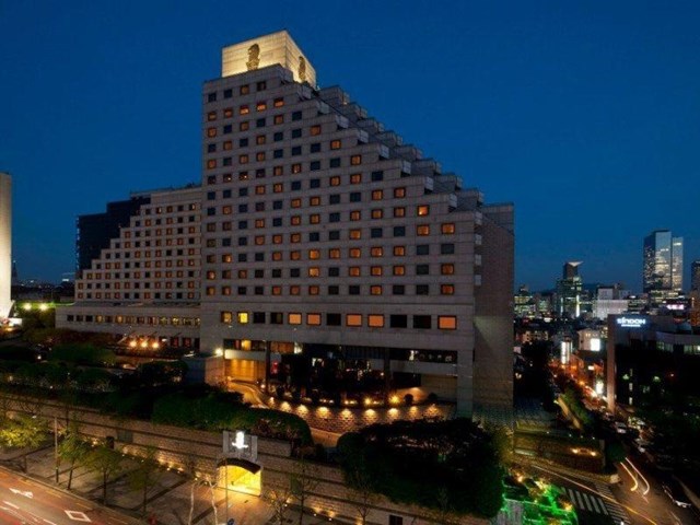 Ritz Carlton Seoul Hotel, Gangnam, South Korea | Emirates Holidays