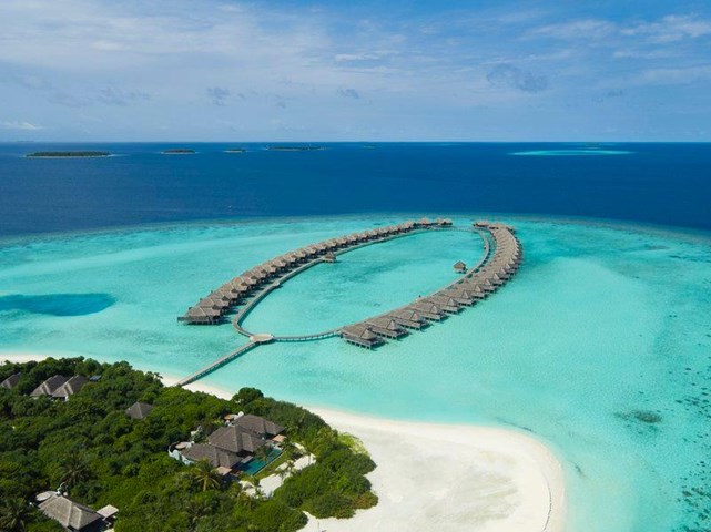 Anantara kihavah maldives villas