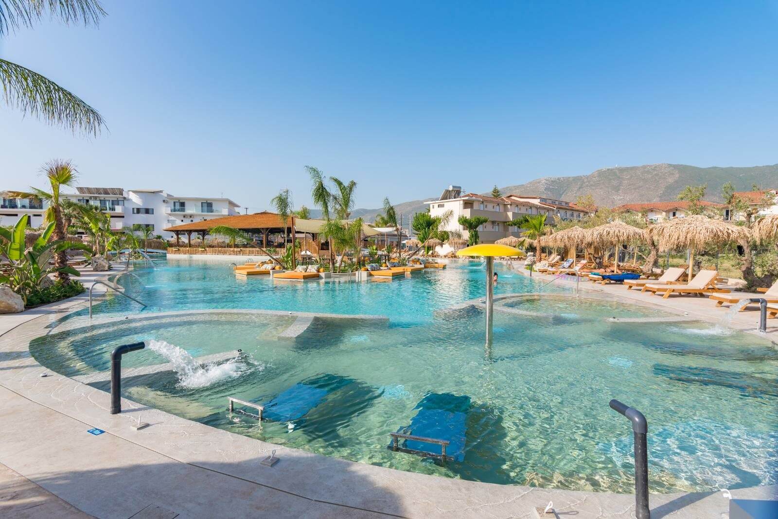 hotels in alykanas