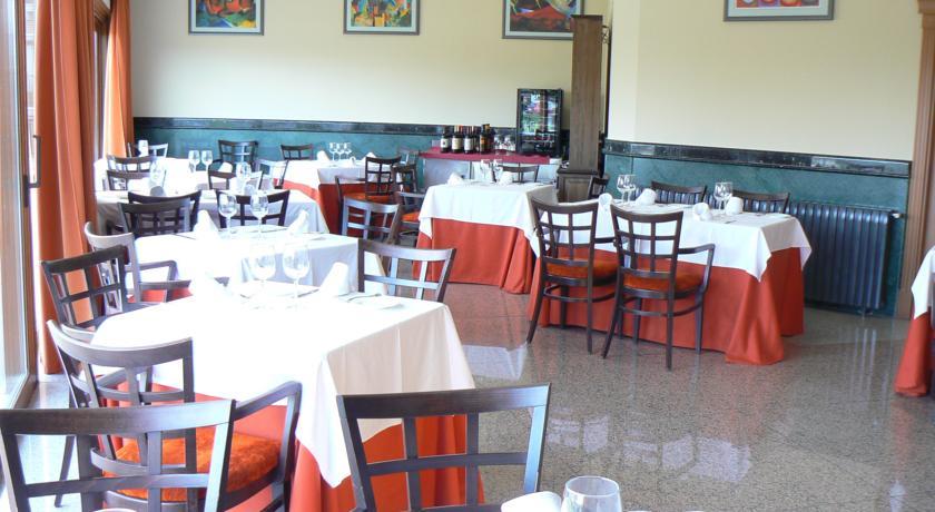 Dos Castillas Hotel Dnata Travel