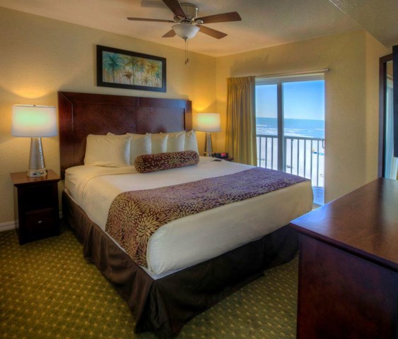 Sunset Vistas Two Bedroom Beachfront Suites St Petes Clearwater