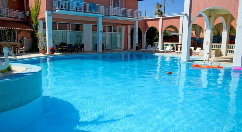 most recent reviews of hotel papillon argassi