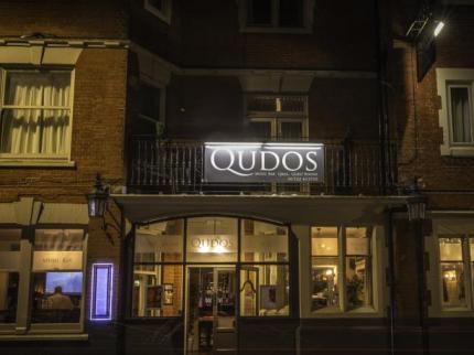 Qudos Guest House , Salisbury, Wiltshire, United Kingdom, 1