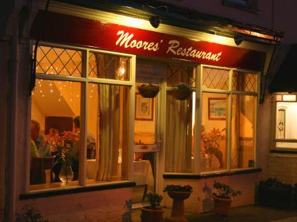 Moores' Restaurant Rooms, Newton Poppleford, Devon, United Kingdom, 2