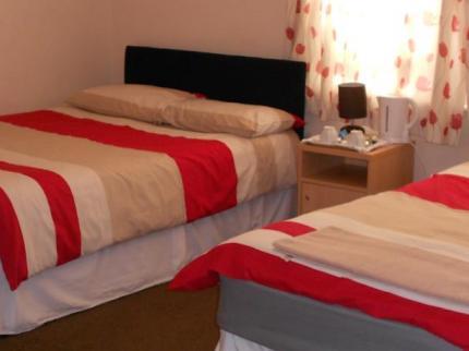 Acorn Lodge Bed and Breakfast, Gosport, Hampshire, United Kingdom, 2