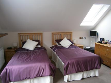 Inglemere Bed and Breakfast, Lymington, Hampshire, United Kingdom, 5