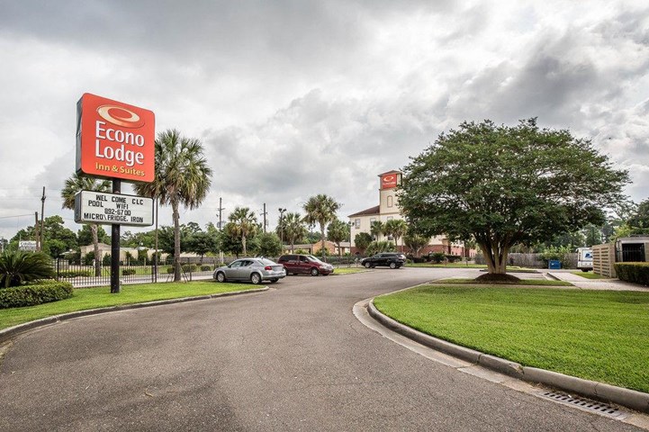 Econo Lodge Inn Suites Beaumont Beaumont dnata Travel