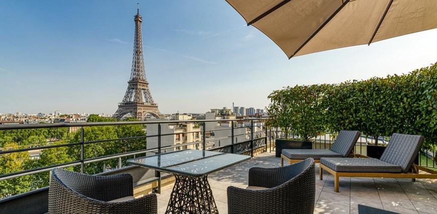 Shangri-La Paris Hotel, Paris, France | Emirates Holidays