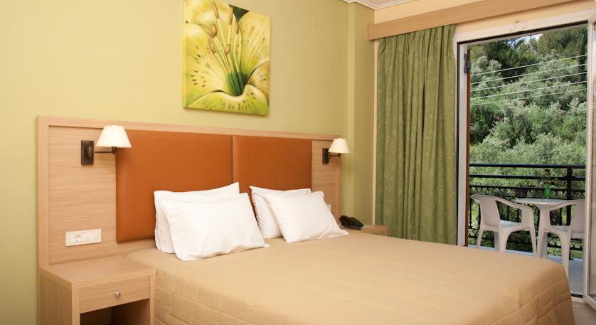 Pallas hotel laganas zante sales