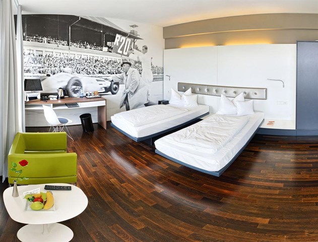 V8 hotel motorworld region stuttgart презентация - 88 фото