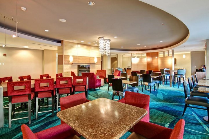 Springhill Suites By Marriott Fresno Fresno Usa Emirates Holidays