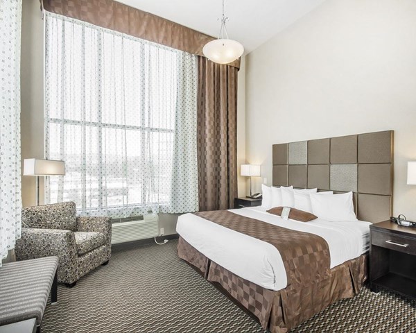 Comfort Suites Kelowna British Columbia Canada Travel Republic