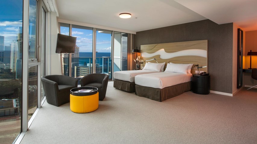 Hilton Surfers Paradise Hotel- First Class Surfers Paradise