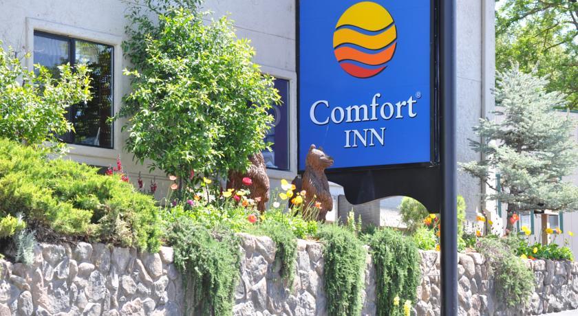 Comfort Inn Yosemite Area Oakhurst California Usa Travel Republic