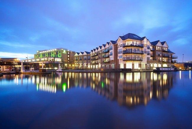 Holiday Inn Brentford Lock Brentford Dnata Travel