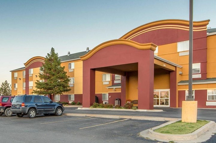 Comfort Inn And Suites Tahlequah Dnata Travel