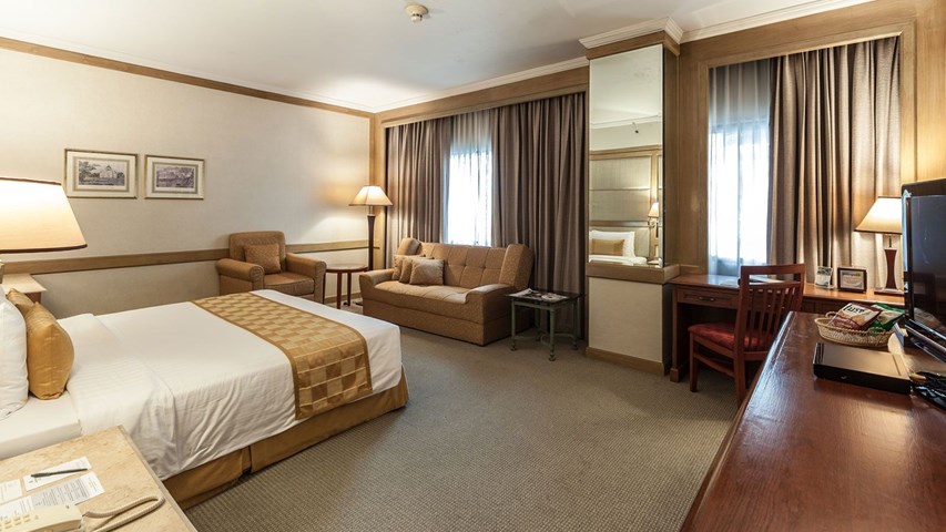 Arnoma Hotel Dnata Travel