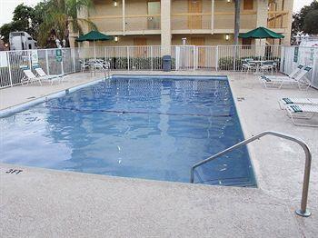 La Quinta Inn Airport North Hotel Miami Florida Usa Travel Republic