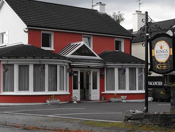 Kingscourt Harmony Inn, Killarney, Kerry, Ireland, 1