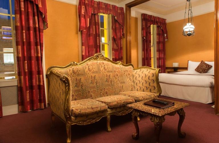 Russell Court Hotel Russell Court Hotel