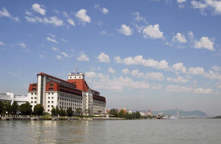Hilton Vienna Danube Waterfront, Vienna, Vienna, Austria, 2