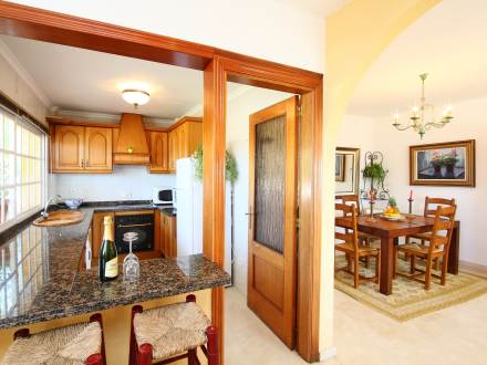Holiday House Hacienda Santa Isabel Ref Es5510 129 1 Rincon De La Victoria Costa Del Sol Spain Travel Republic