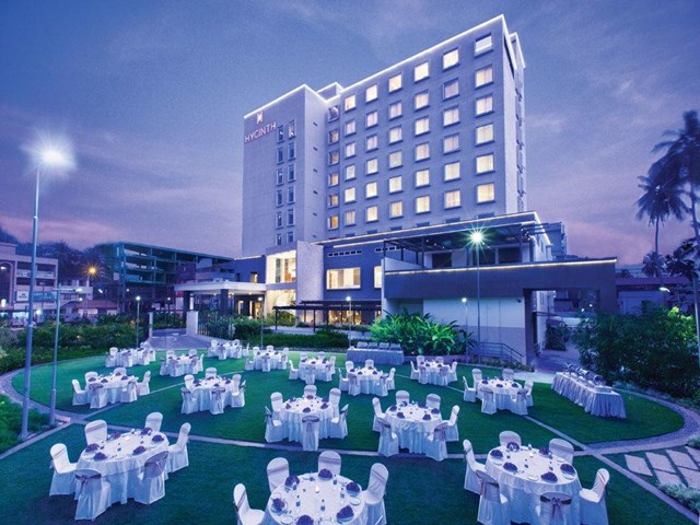 Hotel Hycinth By Sparsa Trivandrum: Luxury Stay in Kerala
