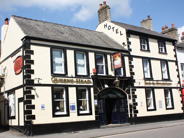 The Queens Head Hotel Buxton Derbyshire United Kingdom - 