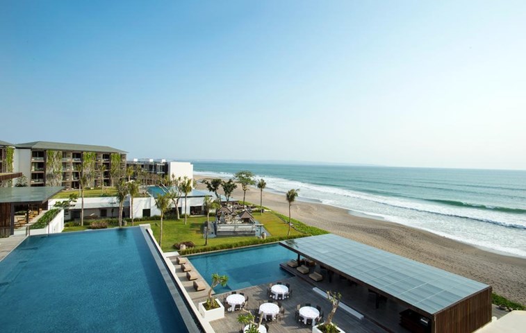 12+ Alila Seminyak Beach Club PNG