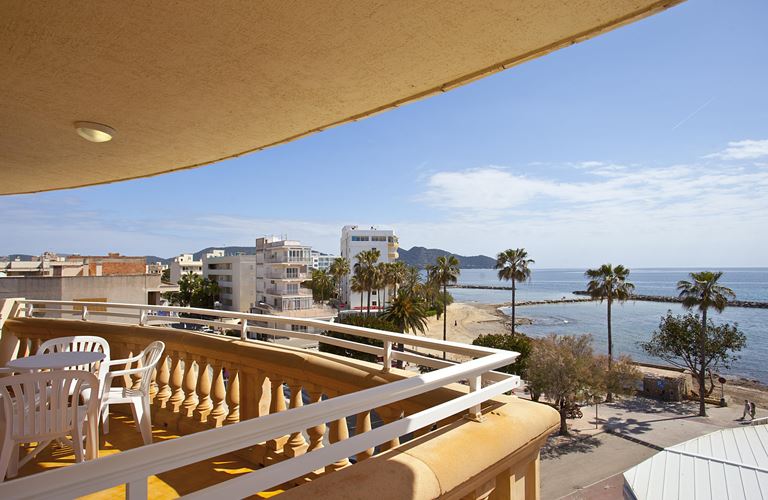 Apartamentos Sol y Mar, Cala Bona, Majorca, Spain, 2