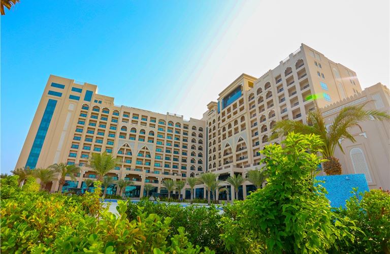 Al Bahar Hotel & Resort, Fujairah, Fujairah, United Arab Emirates, 1