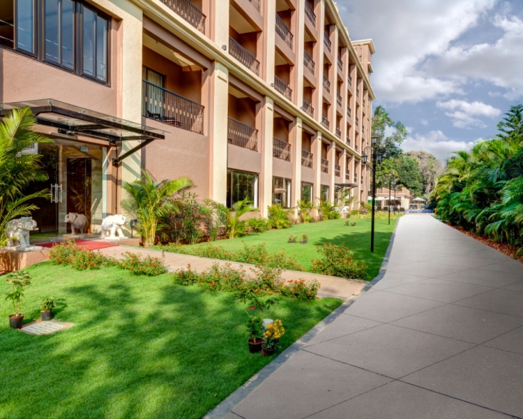 Seashell Suites & Villas