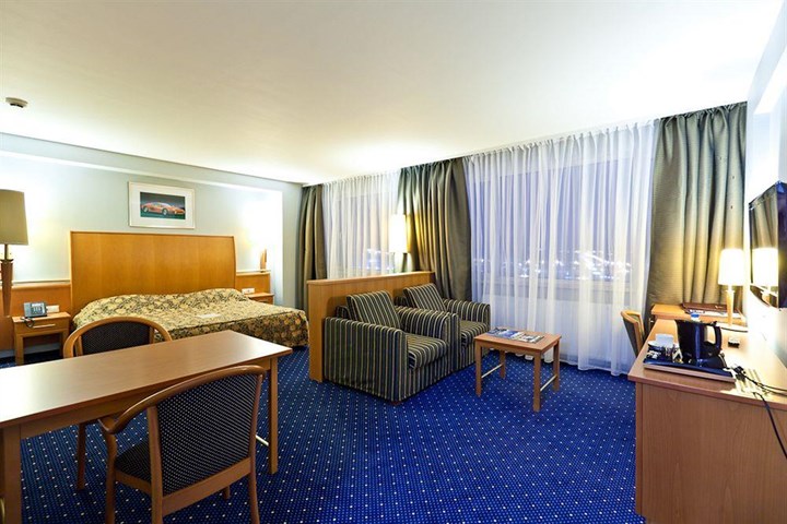 Москва русотель