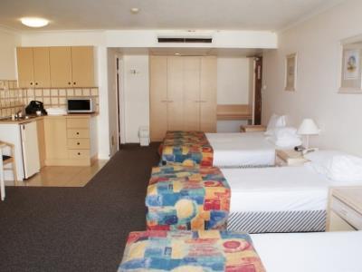 Cairns Plaza Hotel, Cairns, Queensland, Australia, 2